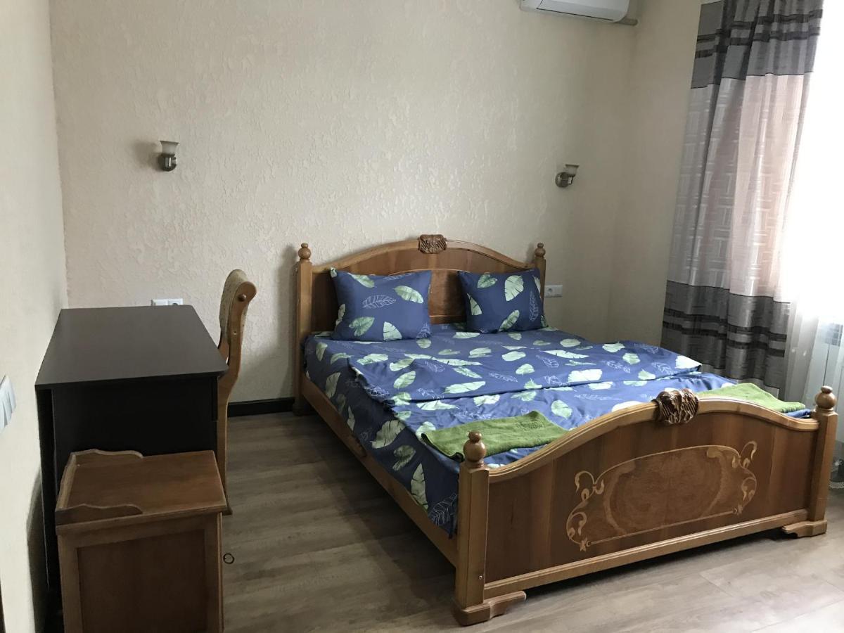 Apple Hostel Bişkek Dış mekan fotoğraf